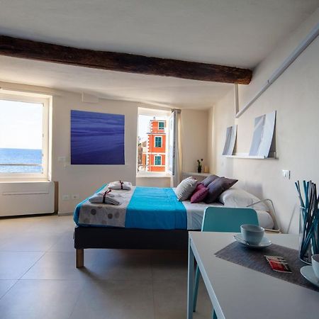 Cinque Terre SEAFRONT - deluxe apartment Riomaggiore Exterior foto