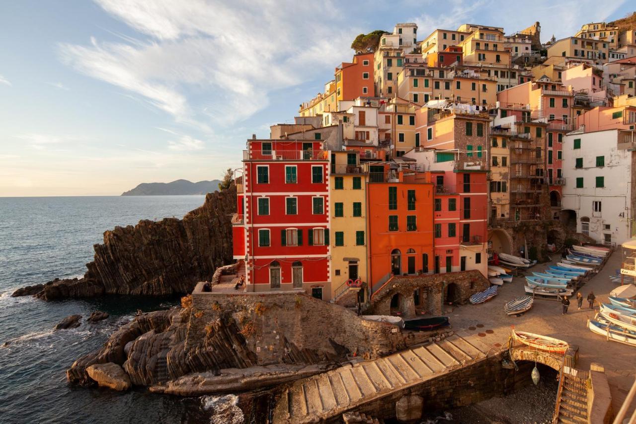 Cinque Terre SEAFRONT - deluxe apartment Riomaggiore Exterior foto