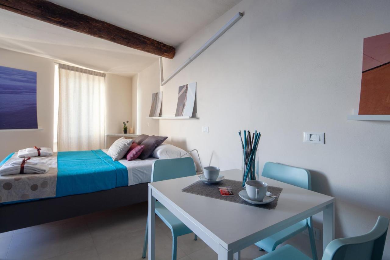 Cinque Terre SEAFRONT - deluxe apartment Riomaggiore Exterior foto
